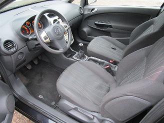 Opel Corsa 1.4 picture 11