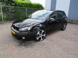 Schadeauto Volkswagen Golf 1.4 TSI Navi Leder Clima 6-Bak 2009/1