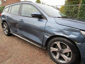 Ford Focus 1.0 Hybride Camera Navi Clima picture 6