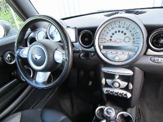 Mini Cabrio 1.6 Cooper Chili Airco 6-Bak picture 11