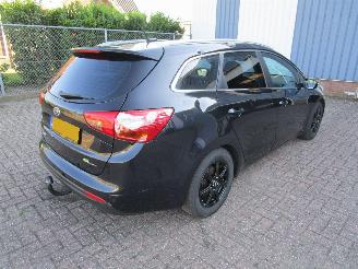 Kia Ceed 1.6 GDI Camera Navi Clima 6-Bak picture 4