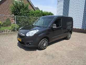 uszkodzony samochody ciężarowe Opel Combo 1.3 CDTI Sport Airco Schuifdeur 2017/11