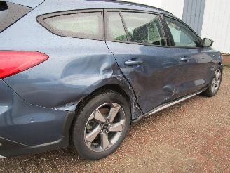 Ford Focus 1.0 Hybride Camera Navi 6-Bak picture 8