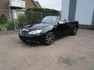krockskadad bil auto Lancia Flavia 2.4 Cabrio Automaat 124.000 KM 2012/7