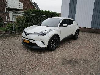 škoda osobní automobily Toyota C-HR 1.8 Hybride Bi-Tone Parelmoer 2018/2