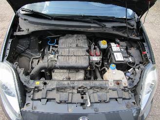 Fiat Punto 1.2 Airco Radio/CD picture 11