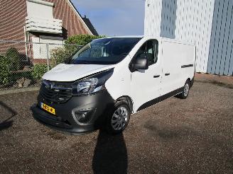 skadebil bedrijf Opel Vivaro 1.6 CDTI L2 Sport Navi Airco 6-Bak 2019/1