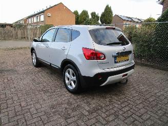 Nissan Qashqai 2.0 4-WD Camera Leder Pano 6-Bak picture 2