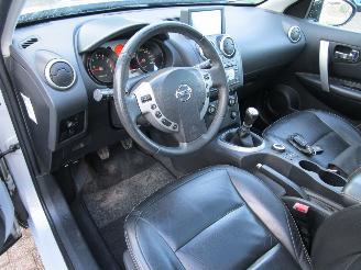 Nissan Qashqai 2.0 4-WD Camera Leder Pano 6-Bak picture 17
