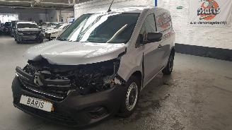 skadebil bedrijf Renault Kangoo 1.5 BLUE DCi 75 BESTEL  DSL 1.461CC 55KW 75PK 2024/3