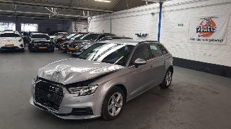  Audi A3 1.6 TDI 16V AUTOMAAT 4DRS  DSL 1,598CC 85KW 116PK 2017/6