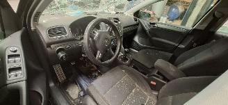 Volkswagen Golf 1.2 TSI Highline picture 6