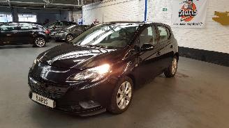 Avarii autoturisme Opel Corsa 1.4 16V BENZ 1.398CC 66KW 90PK 2017/1