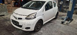 Coche siniestrado Toyota Aygo 1.0 12V Cool 2011/12