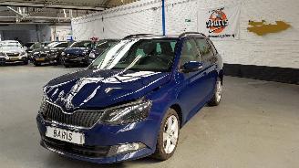 Schadeauto Skoda Fabia 1.2 TSI 16V AUT GREENTECH COMBI 4DRS BENZ 1.197CC 81KW 11OPK 2017/5