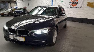 Auto incidentate BMW 3-serie 320D 2.0 16V COMBI DSL 1.995CC 140KW 190PK 2017/1