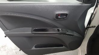 Suzuki Celerio 1.0 12V DUALJET  4DRS BENZ 996CC 50KW 68PK picture 8