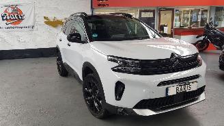uszkodzony samochody osobowe Citroën C5 Aircross 1.2 PURE TECH Hybrid AUT SUV  ELEKTRISCH BENZ 1.199CC 100KW 136PK 2024/12