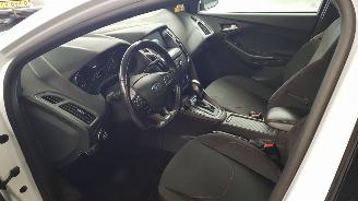 Ford Focus 1.5 ECOBOOST 16V AUT  BENZ 1.498CC 134KW 182PK picture 9