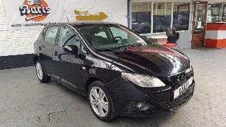 damaged passenger cars Seat Ibiza 1.4 16V  4DRS BENZ 1.390CC 63KW 86PK 2008/7