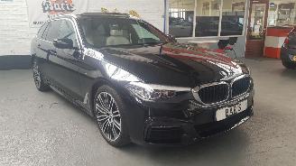 Coche accidentado BMW 5-serie 530i XDRIVE 2.0 TWINPOWER TURBO 16V COMBI BENZ 1.998CC 185KW 252PK 4x4 2019/4