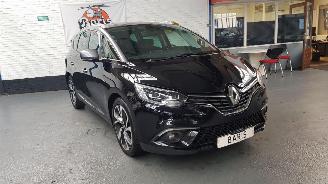 Voiture accidenté Renault Grand-scenic 1.5 ENERGY DCi AUT MPV  DSL 1.461CC 81KW 110PK 2017/11