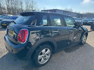 Mini One 1.5 One D Business BJ 2017 225.194 KM picture 6