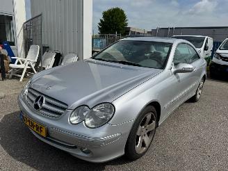 Auto incidentate Mercedes CLK Coupé 240 Elegance AUTOMAAT BJ 2003 315.000 KM 2003/1