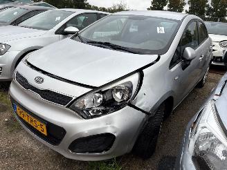 Kia Rio 1.2 CVVT Comfort Pack picture 2