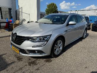 Auto incidentate Renault Talisman Estate 1.6 TCe Zen AUTOMAAT 2016/7