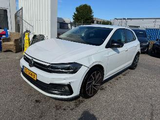 krockskadad bil auto Volkswagen Polo 1.0 MPI Comfortline Business 2018/3