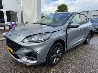 krockskadad bil auto Ford Kuga 2.5 PHEV Titanium X BJ 2022 151.768 KM 2022/2