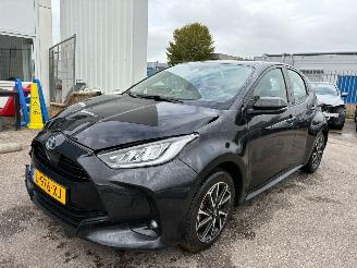 Voiture accidenté Toyota Yaris 1.5 Hybrid Dynamic AUTOMAAT 2021/8