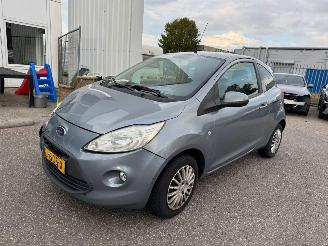 Voiture accidenté Ford Ka 1.2 Titanium 2010/1