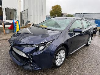 Schadeauto Toyota Corolla Touring Sports Hybrid 140 Active AUTOMAAT 2023/9
