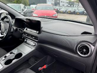 Hyundai Kona EV Fashion 39 kWh AUTOMAAT picture 14