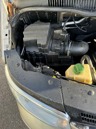 Volkswagen Transporter 2.5 TDI 300 BJ 2005 302.203 KM picture 14