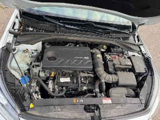 Kia Proceed 1.4 T-GDI GT-Line BJ 2020 76.365 KM picture 18