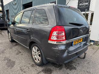 Opel Zafira 1.8 Cosmo BJ 2009 220.541 KM picture 3