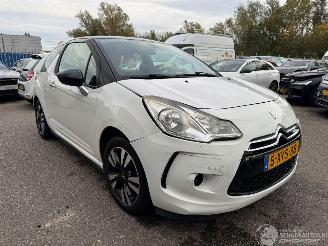 Citroën DS3 1.4 Chic BJ 2010 255.955 KM picture 6