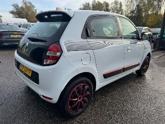 Renault Twingo 1.0 SCe Collection picture 2