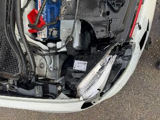 Renault Twingo 1.0 SCe Collection picture 8