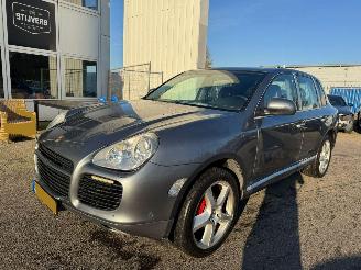 Voiture accidenté Porsche Cayenne 4.5 Turbo 2003/1