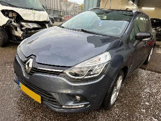 uszkodzony samochody osobowe Renault Clio Estate 1.2 TCe Intens AUTOMAAT 2017/6