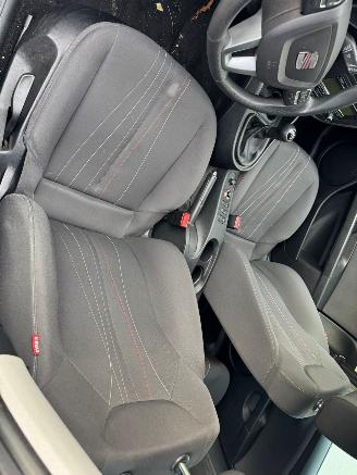 Seat Leon 1.2 TSI Ecomotive Businessline COPA picture 13