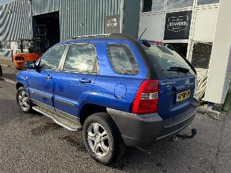 Kia Sportage 2.0 CVVT Executive picture 3