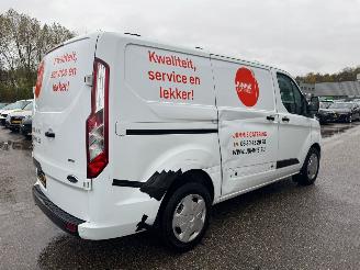 Ford Transit Custom 340 1.0 EcoBoost L1H1 PHEV Trend picture 5