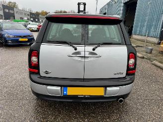 Mini Cooper Mini Clubman 1.6 Cooper picture 4