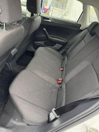 Volkswagen Polo 1.0 MPI Comfortline BJ 2018 204.572 KM picture 13