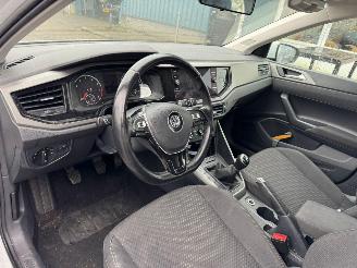 Volkswagen Polo 1.0 MPI Comfortline BJ 2018 204.572 KM picture 8